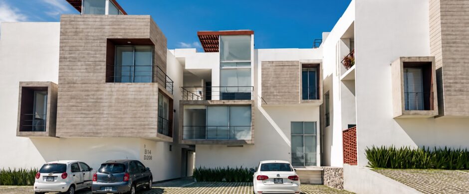 renta Departamento Amueblado en Zibatá | 105 m² | Doble Altura | Alberca