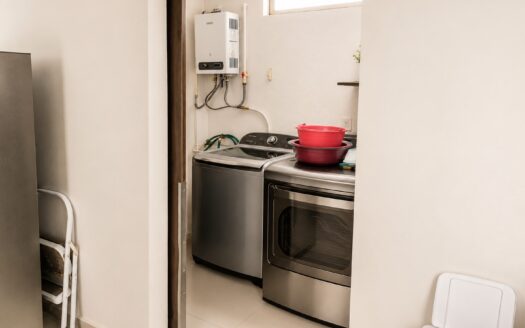 renta Departamento Amueblado en Zibatá | 105 m² | Doble Altura | Alberca