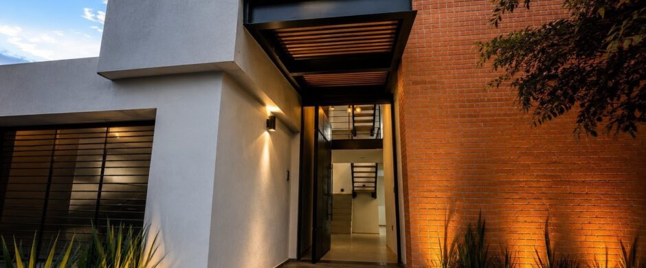 Venta casa Nueva recámara planta baja | jardin grande | Lomas de Angelópolis III