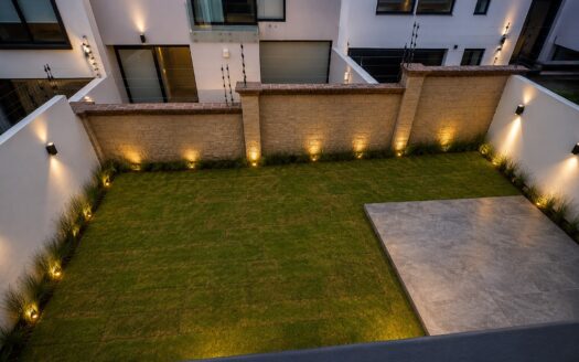 Venta casa Nueva recámara planta baja | jardin grande | Lomas de Angelópolis III