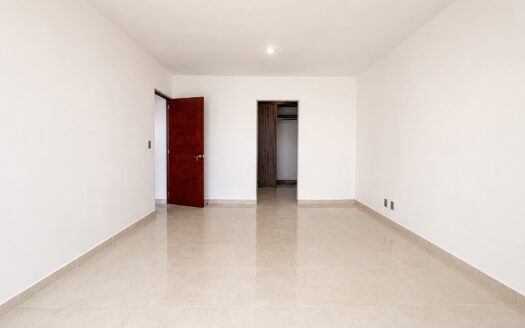 Departamento en Renta en Cumbres Barreal Cholula | 254 m², 2 Niveles y Roof Garden Privado