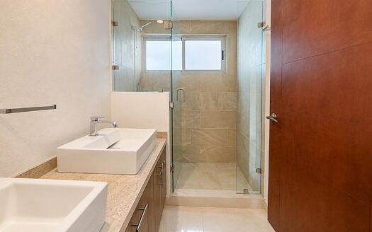 Departamento en Renta en Cumbres Barreal Cholula | 254 m², 2 Niveles y Roof Garden Privado