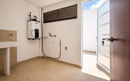 Departamento en Renta en Cumbres Barreal Cholula | 254 m², 2 Niveles y Roof Garden Privado