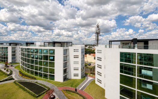 Departamento en Renta en Cumbres Barreal Cholula | 254 m², 2 Niveles y Roof Garden Privado