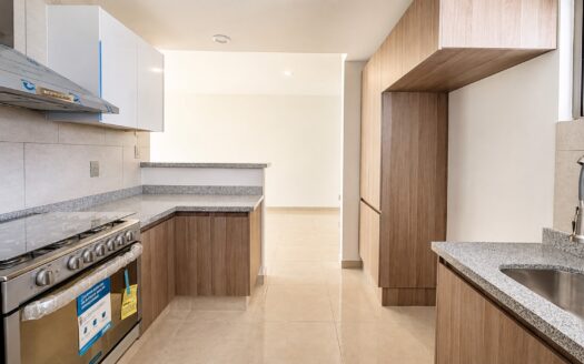 Departamento en Renta en Cumbres Barreal Cholula | 254 m², 2 Niveles y Roof Garden Privado