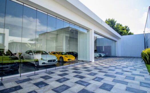 venta casa de lujo Modernista Atlixco Puebla | Propiedad inteligente 4 villas, albercas y energia solar